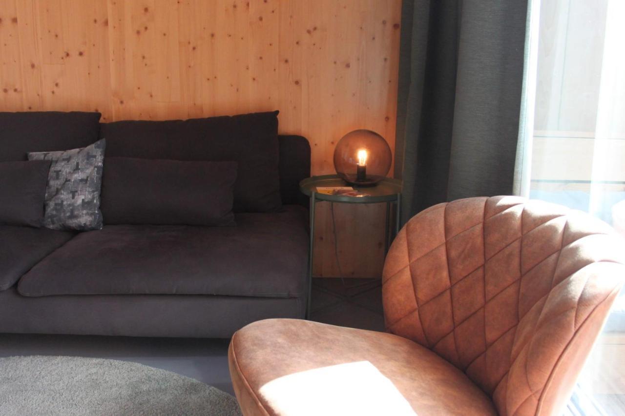 Roots Tiny House Apartment Tilburg Ngoại thất bức ảnh
